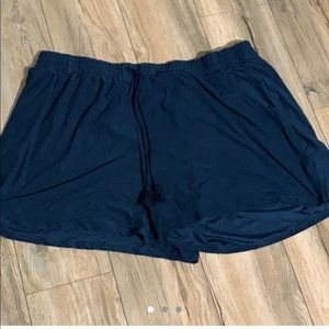 Flowy shorts